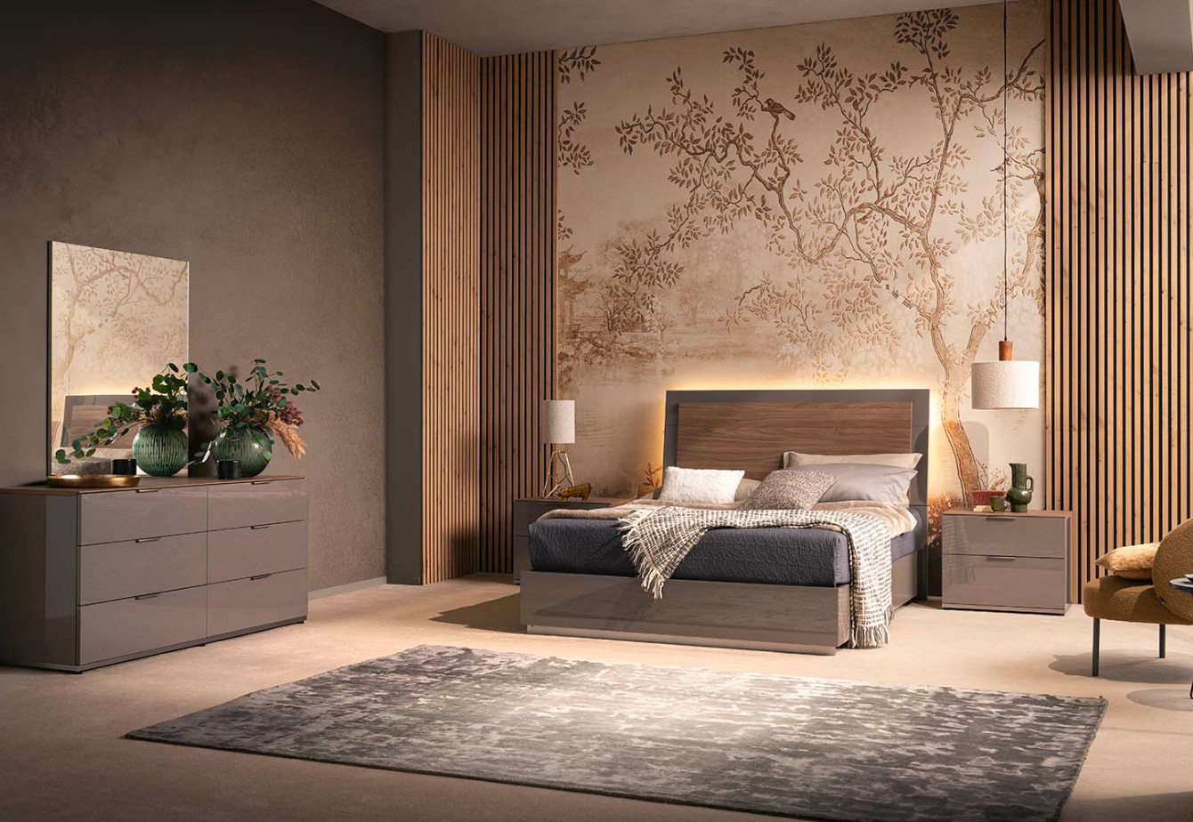 Fifth Avenue King  Bed